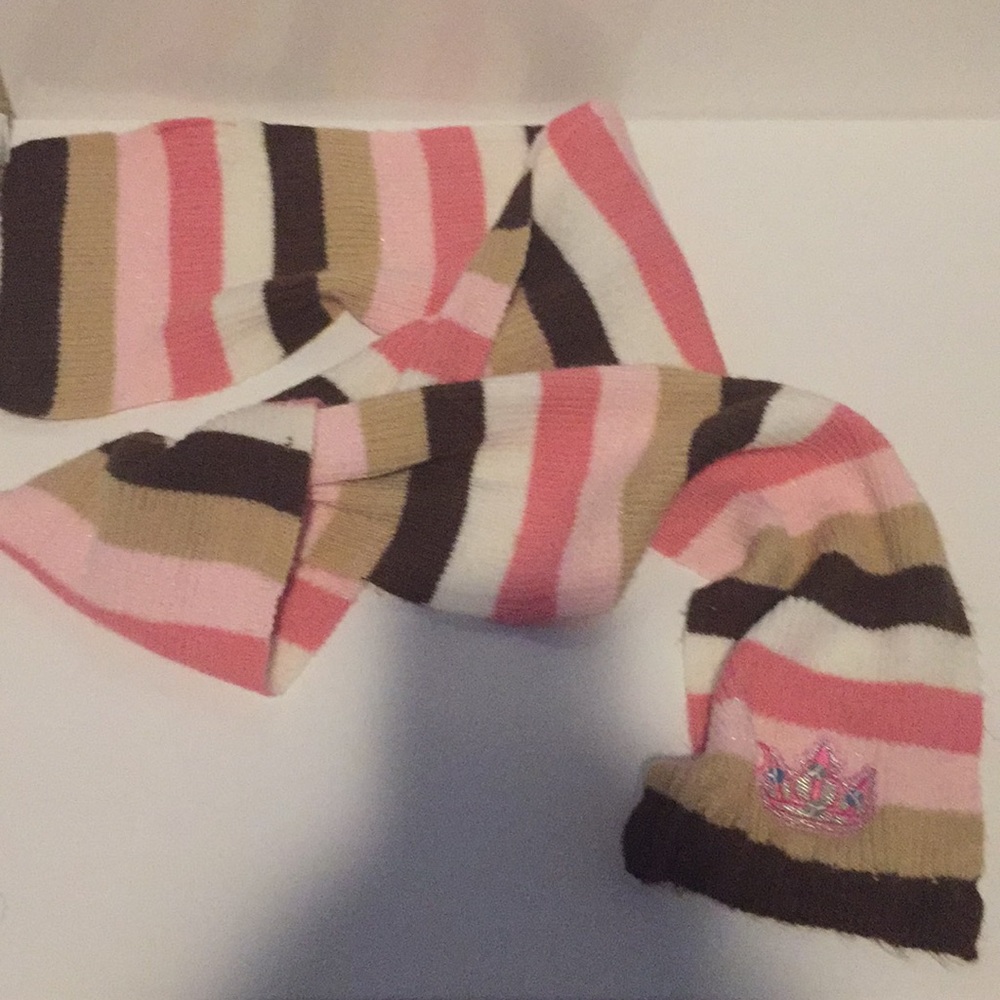 Girl’s Scarf